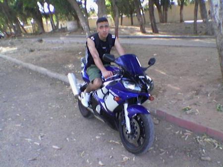 YAMAHA YZF R6