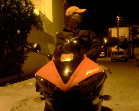 YAMAHA R6